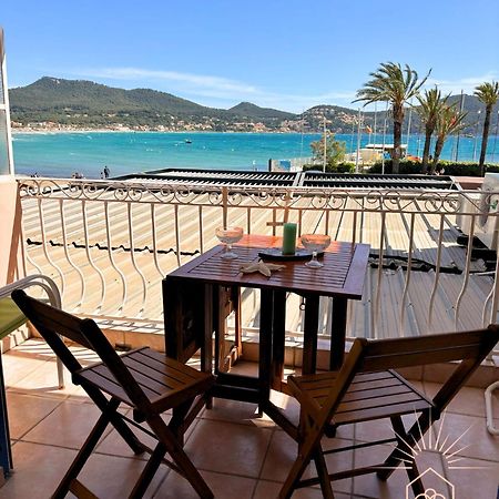 Appartamento Les Pieds Dans L'Eau Saint-Cyr-sur-Mer Esterno foto